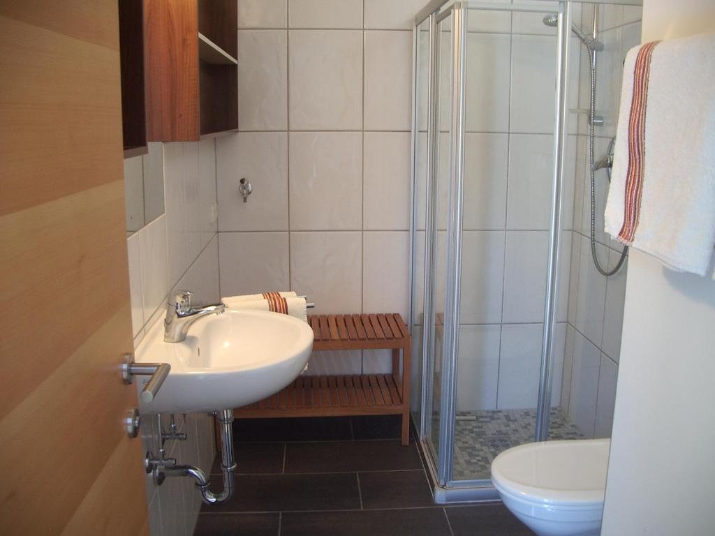 Haus Arosa Apartment Pettneu am Arlberg Phòng bức ảnh
