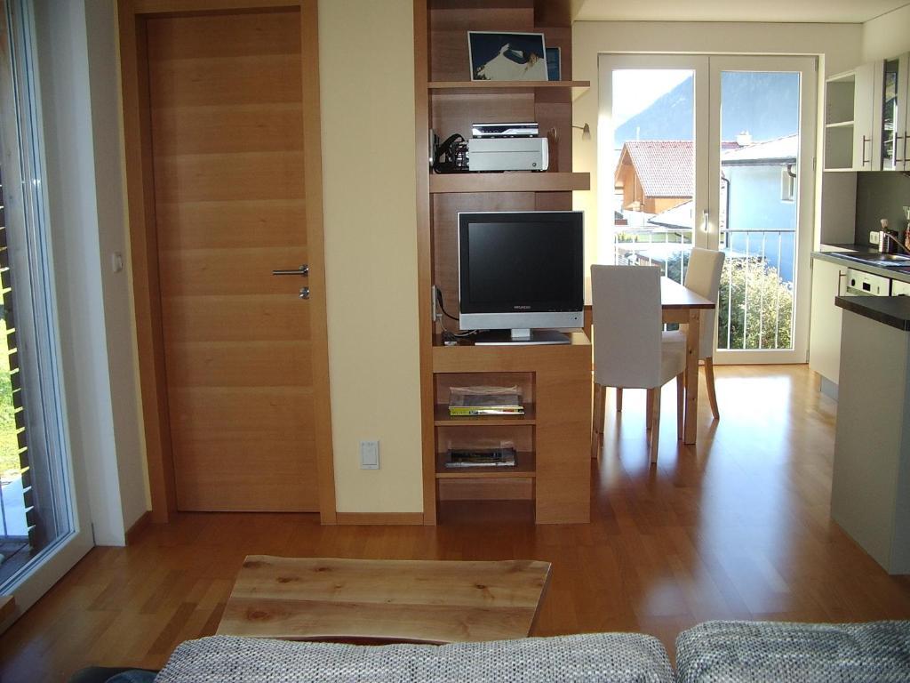 Haus Arosa Apartment Pettneu am Arlberg Phòng bức ảnh